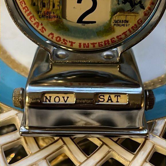 Vintage perpetual desk calendar New Orleans - Picture 6 of 8